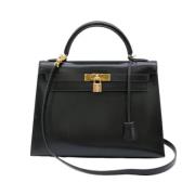 Pre-owned Leather handbags