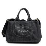 Pre-owned Canvas handbags