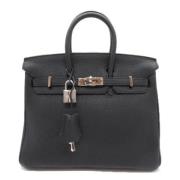 Pre-owned Leather handbags