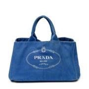 Pre-owned Canvas handbags