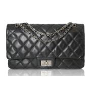 Pre-owned Leather chanel-bags