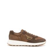 Brune Sneakers med Semsket Panel