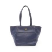 Pre-owned Leather prada-bags