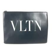 Pre-owned Leather clutches