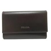 Pre-owned Leather wallets