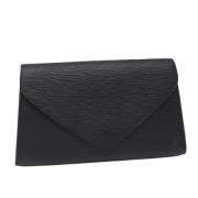 Pre-owned Leather clutches