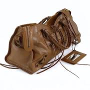 Pre-owned Leather shoulder-bags