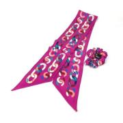 Pre-owned Fabric scarves