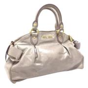 Pre-owned Leather handbags