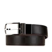 Pre-owned Leather belts