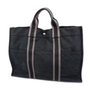 Pre-owned Canvas handbags