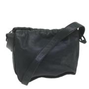 Pre-owned Leather shoulder-bags