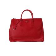 Pre-owned Leather handbags