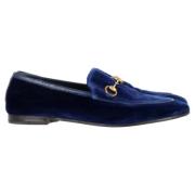 Pre-owned Velvet flats