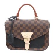 Pre-owned Leather handbags