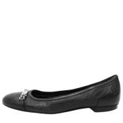 Pre-owned Leather flats