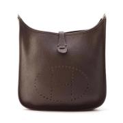 Pre-owned Leather shoulder-bags