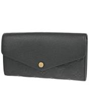 Pre-owned Leather wallets