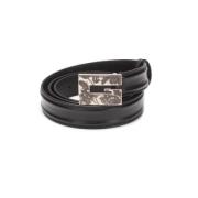 Pre-owned Leather belts