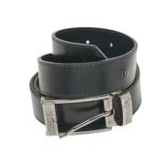 Pre-owned Leather belts