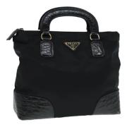 Pre-owned Nylon handbags