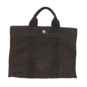 Pre-owned Canvas handbags