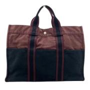 Pre-owned Canvas totes