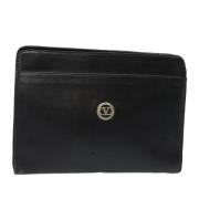 Pre-owned Leather clutches