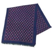 Pre-owned Wool scarves