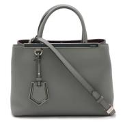 Pre-owned Leather handbags