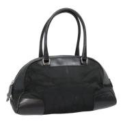 Pre-owned Nylon handbags