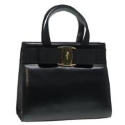 Pre-owned Leather handbags