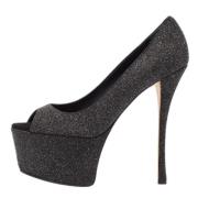 Pre-owned Suede heels