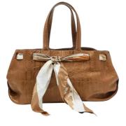 Pre-owned Leather totes