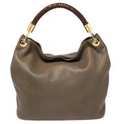 Pre-owned Leather shoulder-bags