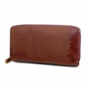 Pre-owned Leather wallets