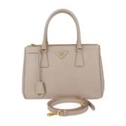 Pre-owned Leather handbags