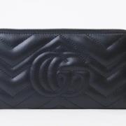 Pre-owned Leather wallets