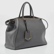 Pre-owned Leather totes