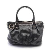 Pre-owned Leather handbags