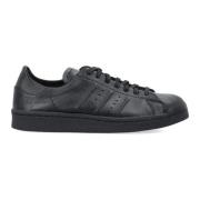 Sorte Superstar Sneakers med Premium Skinn