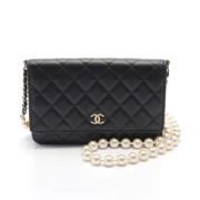 Pre-owned Leather chanel-bags