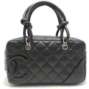 Pre-owned Leather handbags