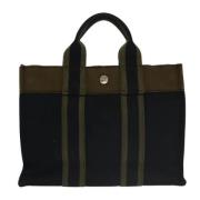 Pre-owned Canvas handbags