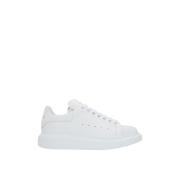 Hvite lave sneakers med logo