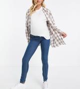 Mamalicious Maternity skinny jeans in blue
