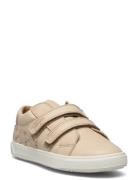 Multi Star Sneaker Cream Pom Pom