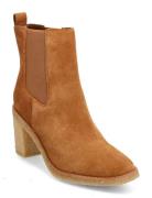 Marianna Water-Repellent Suede Bootie Brown Lauren Ralph Lauren