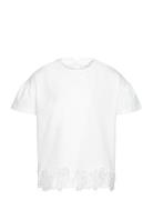 Embroidered Flowers T-Shirt White Mango