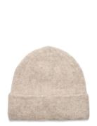 Erica Fluffy Beanie Cream HOLZWEILER